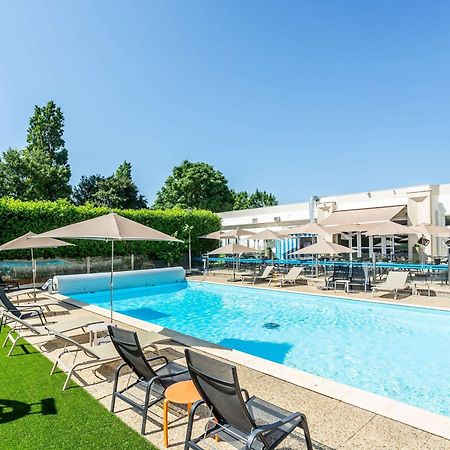 Novotel Bourges Esterno foto