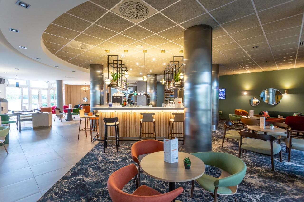 Novotel Bourges Esterno foto