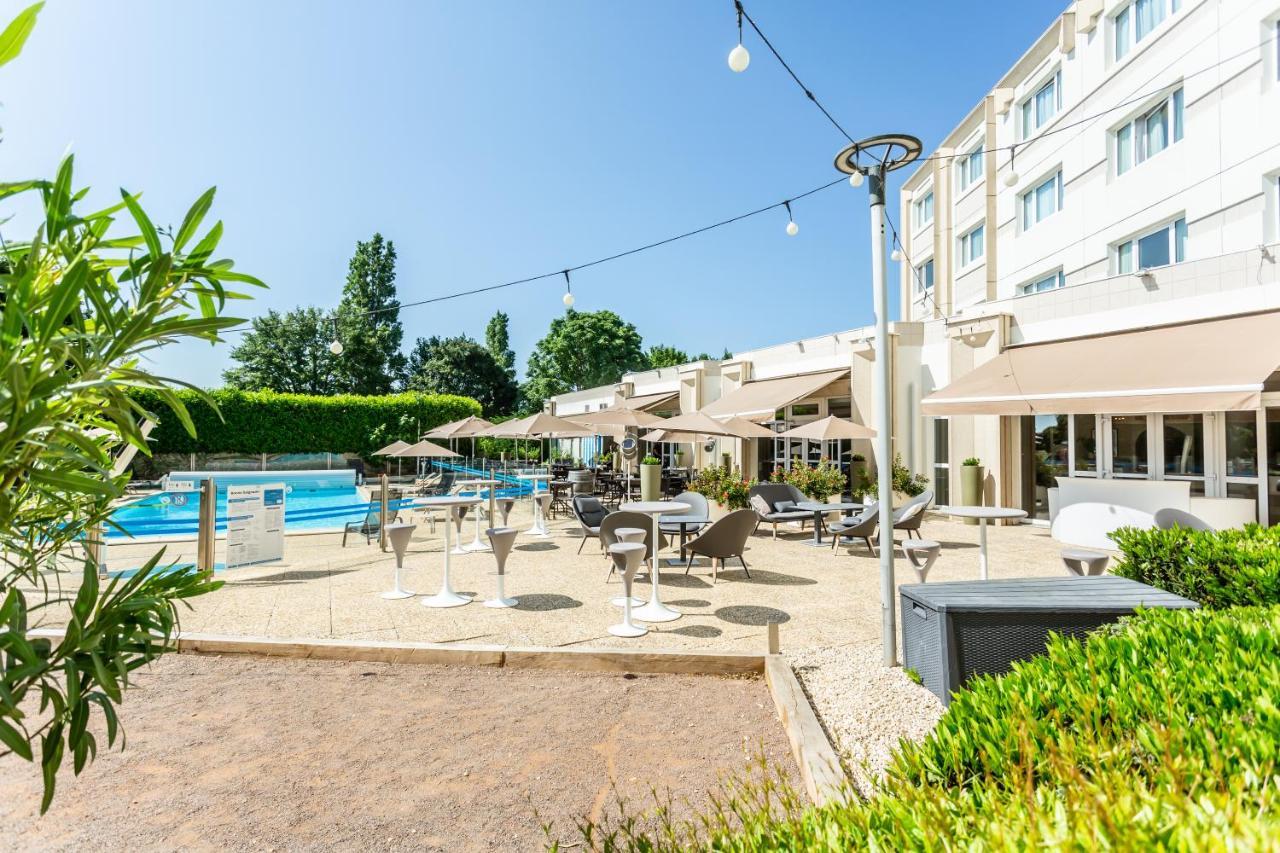 Novotel Bourges Esterno foto
