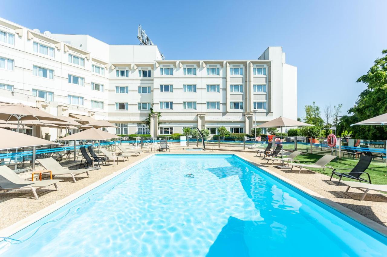 Novotel Bourges Esterno foto
